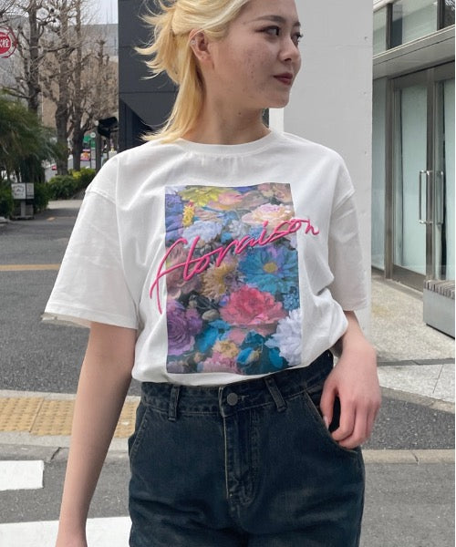 フラワーグラフィックプリントTシャツ【ホワイト】